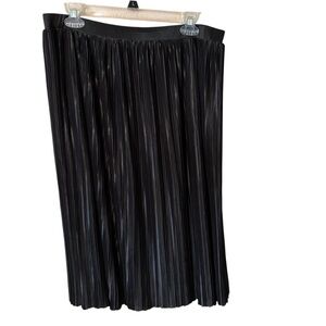 NEW Everyday Jones Skirt Black Pleated A-Line Midi Elegant by Madeline Jones